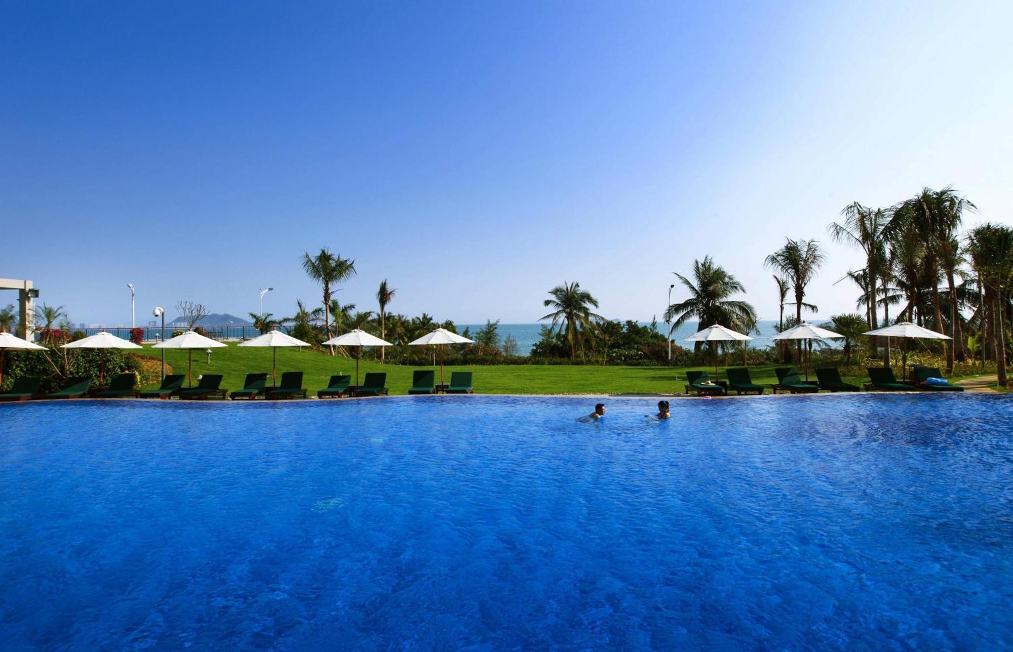 Sanya Seacube Holiday Hotel Exterior foto